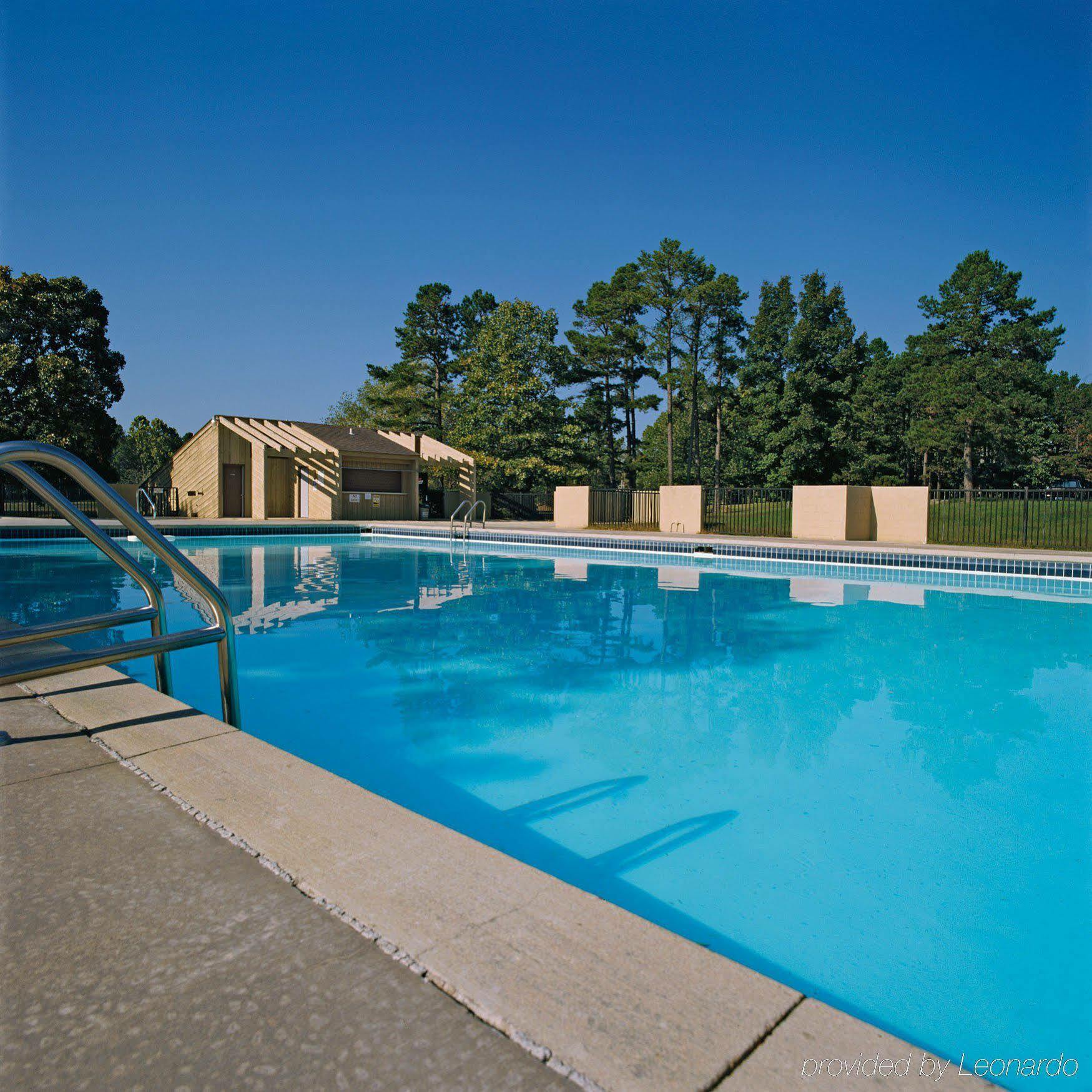 Club Wyndham Resort At Fairfield Bay Екстериор снимка